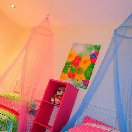 Townhouse Apartment *